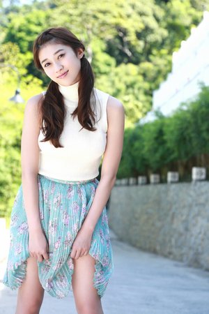 女子撒尿视频