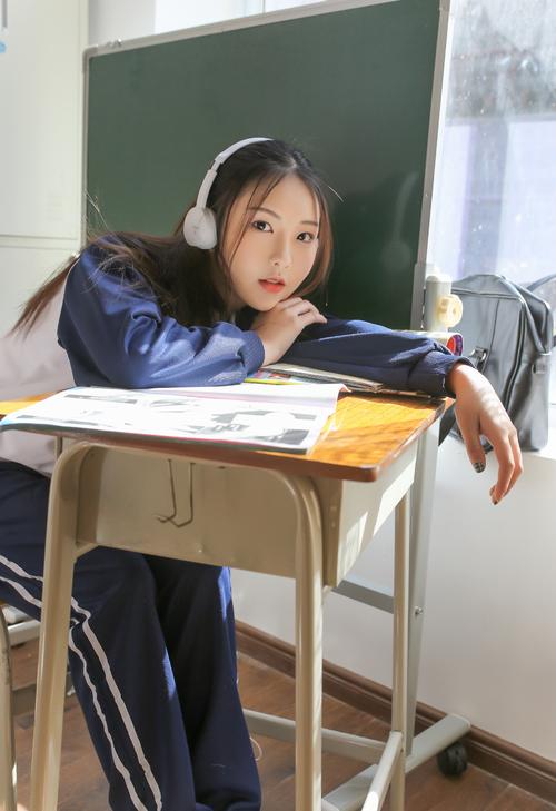 熟女综合一区二区三区四日韩