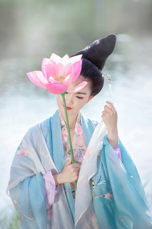 女性裸体舔阴色色